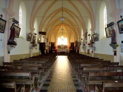 Église de La Neuville aux Tourneurs, intérieur