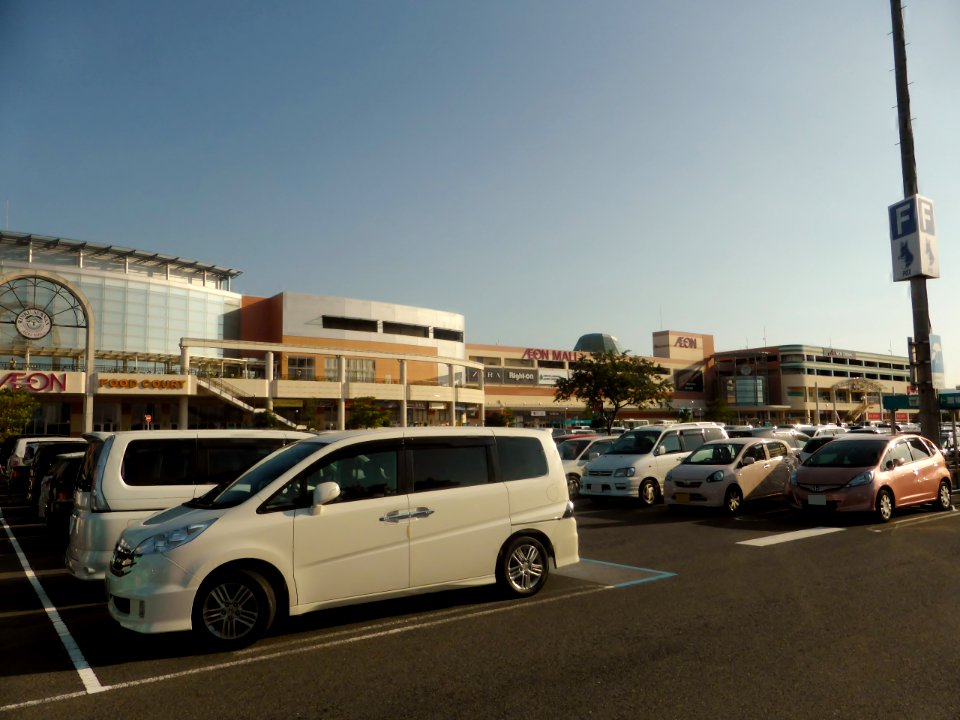 ÆON MALL Rinku Sennan (6)