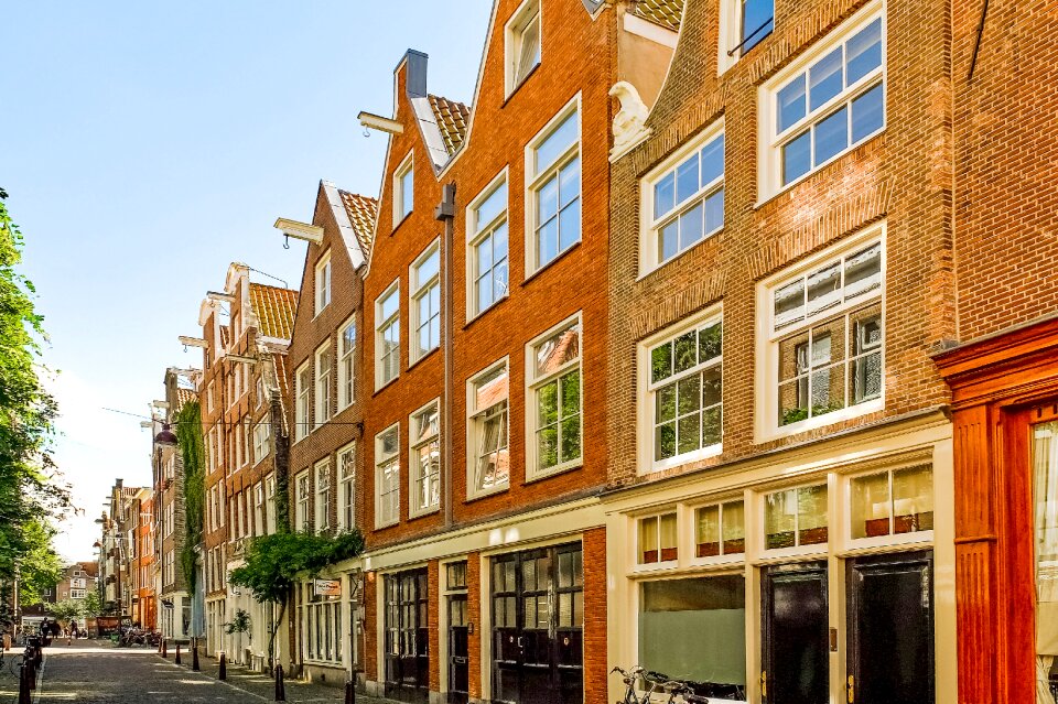 Facade brick architecture