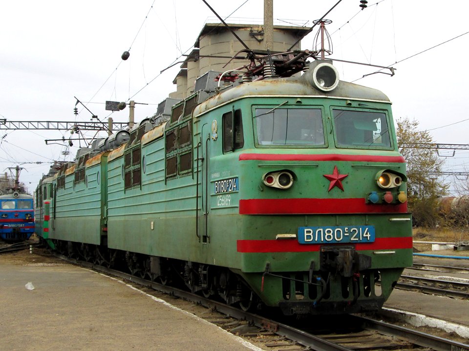 ВЛ80С-214, Kazakhstan, Karaganda region, Karaganda depot (Trainpix 145102)