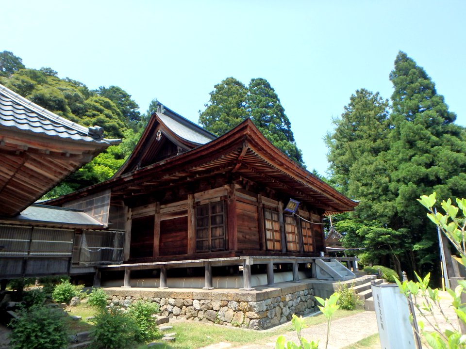 兵庫県豊岡市城崎町湯島の温泉寺本堂