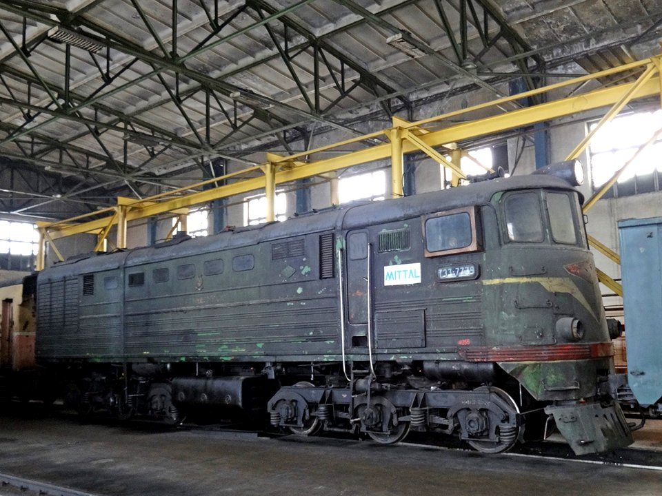 ТЭ3-7739, Казахстан, Карагандинская область, депо КПТУ (Trainpix 123082)