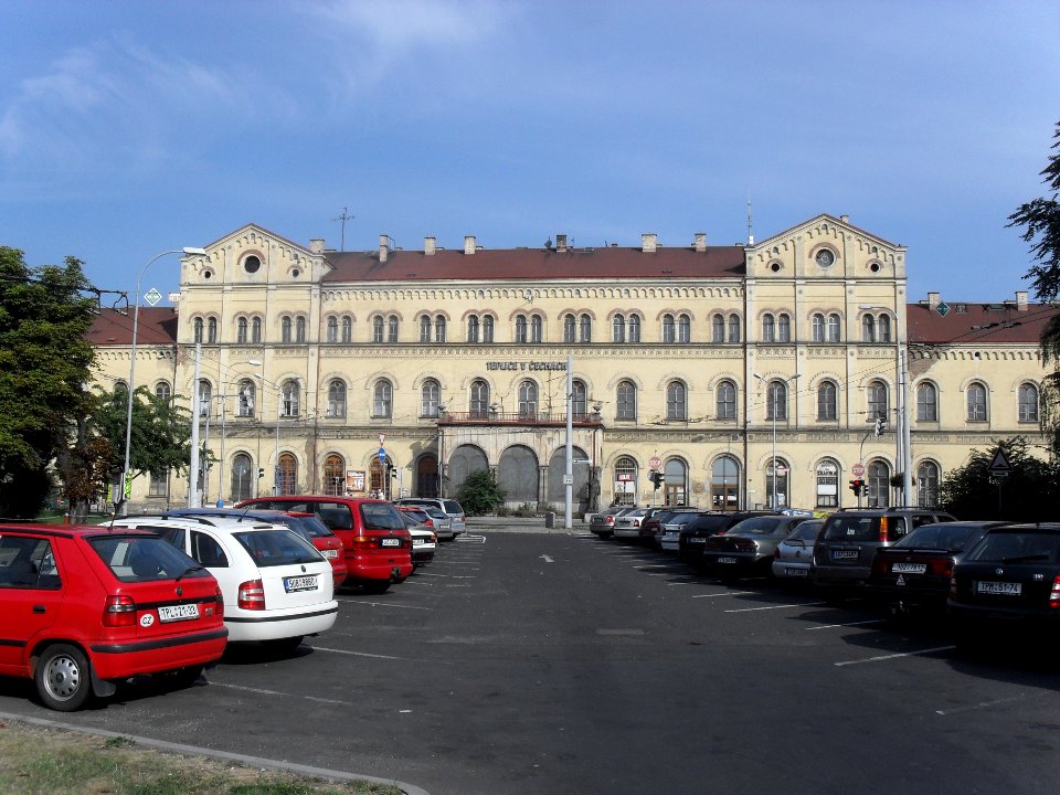 (TTO) Železniční stanice (Teplice) - Nádražní náměstí 599, Teplice 1