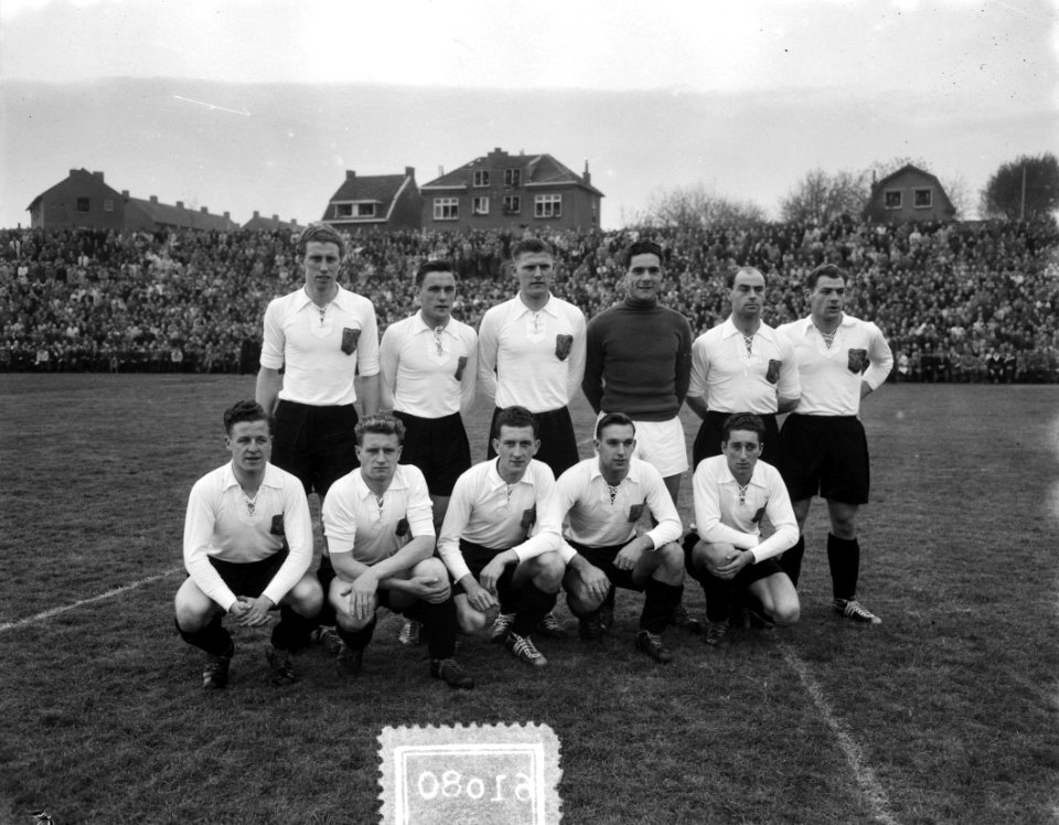 Zuid Nederland tegen Luxemburg 0-3 in Kerkrade, Bestanddeelnr 906-1080