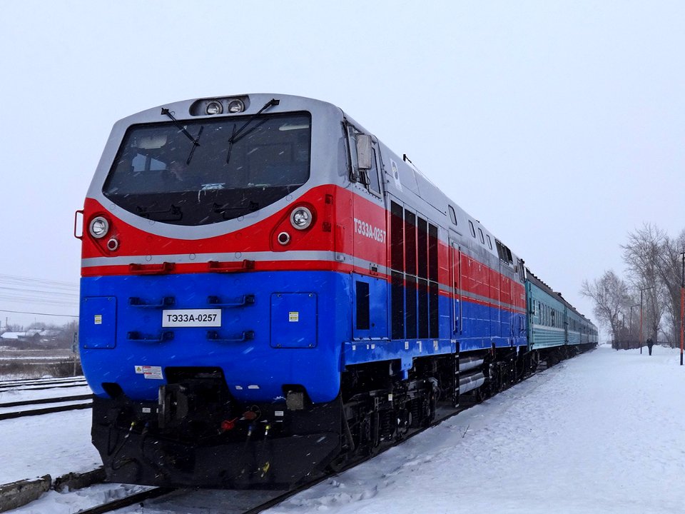 ТЭ33А-0257, Казахстан, Северо-Казахстанская область, станция Смирново (Trainpix 118417)