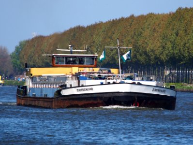 Zuidfriesland, ENI 02324037 at the Amsterdam-Rhine canal, pic1