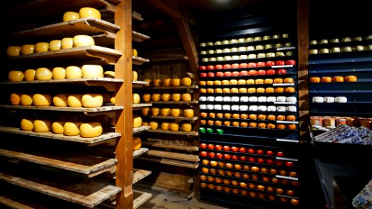 ZuiderzeeMuseumShopsCheeseStoreH1c