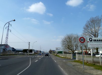 Zone industrielle à Lons