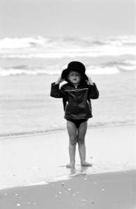 Zomer 1960, Daantje gewapend met bolhoed, Bestanddeelnr 911-4328