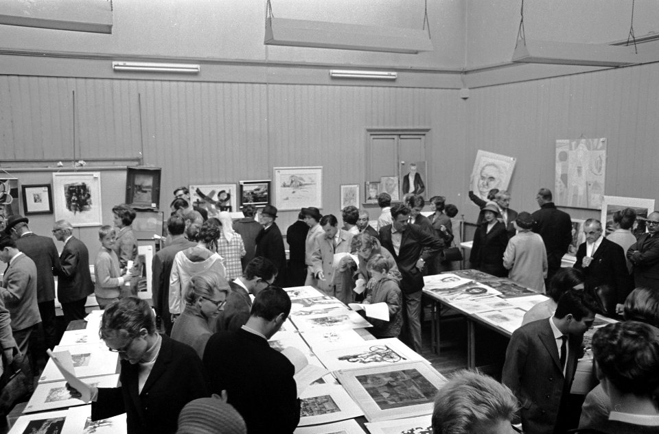Zondagmiddag was het kijkdag in Frascati, Bestanddeelnr 920-4012