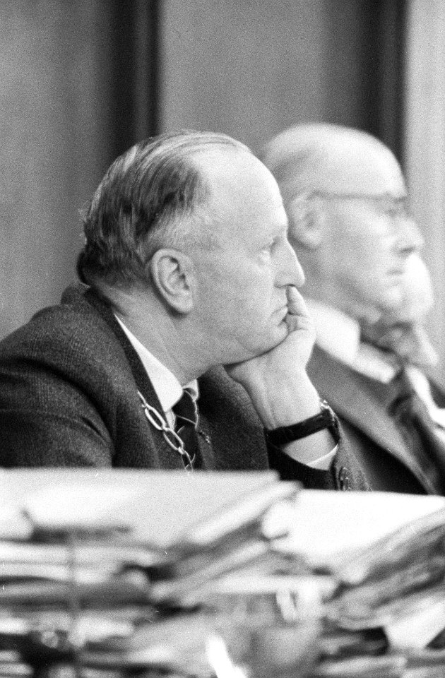 Zitting gemeenteraad van Amsterdam, Bestanddeelnr 911-4382