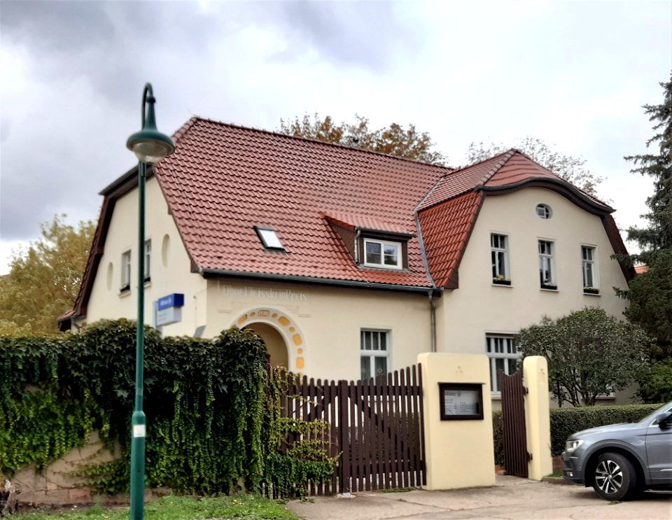 Zscherben Teutschenthaler Str 29