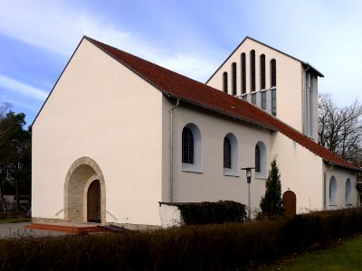 Zu den heiligen Zwölf Aposteln (Berlin-Schlachtensee)