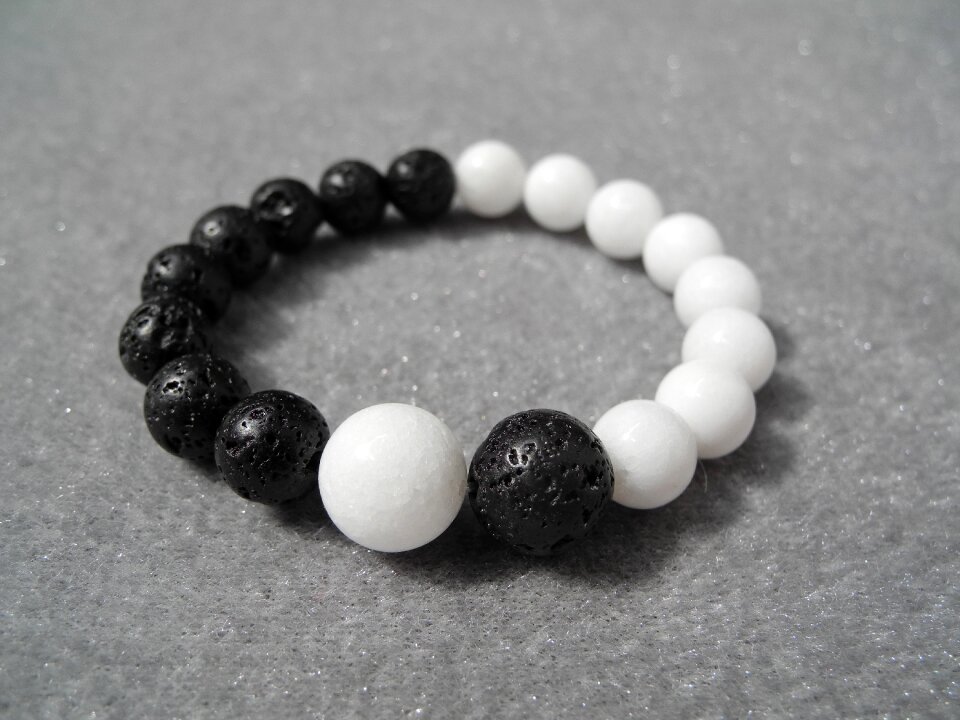 Black white mineral