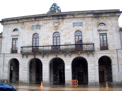 Zumarraga - Plaza de Euskadi, Ayuntamiento 1