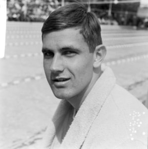 Zwemkampioenschappen te Emmen, Bob Kannmeijer (kop) 100 meter vrije slag, Bestanddeelnr 918-0513