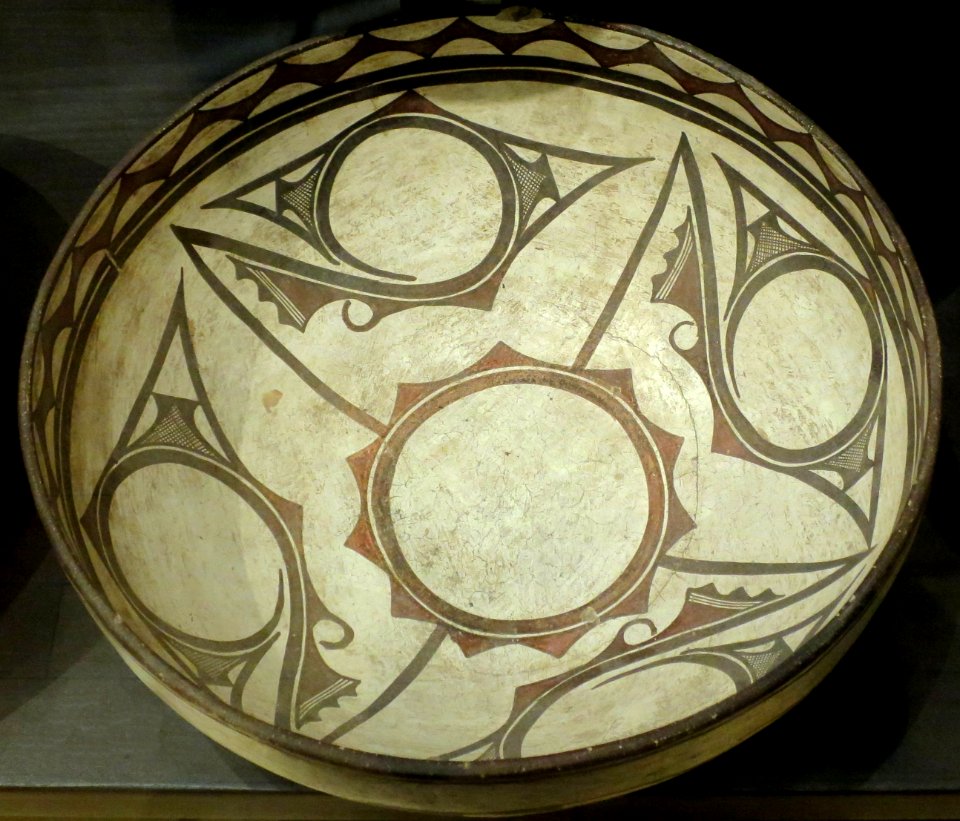 Zuni stew bowl with design representing stylized rain, c. 1900, Heard Museum