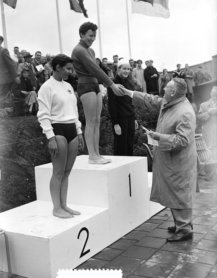Zwemkampioenschap Nederland Groningen, dames 100 m vrije slag, Bestanddeelnr 907-2685