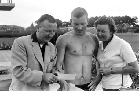 Zweminterland Nederland tegen Hongarije te Oldenzaal. Nummer 15.16 Dick Langerho, Bestanddeelnr 920-5290 photo