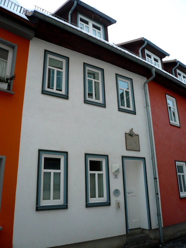ZurWeißenLilie2