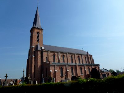 Zuydpeene (Nord, Fr) église, façade sud