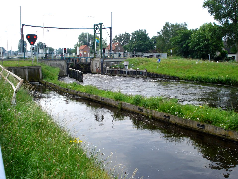 Zuid-Willemsvaart, l'écluse à hauteur de Keldonk