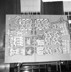 Zuidoostelijke stadsuitbreiding van Amsterdam, maquette zuidoostelijk stadsdeel, Bestanddeelnr 917-8363