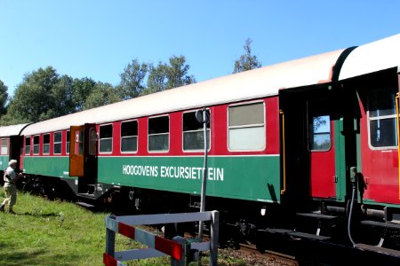 76104 5080 290 30 06-3 RIjtuig Hoogovens Excursietrein