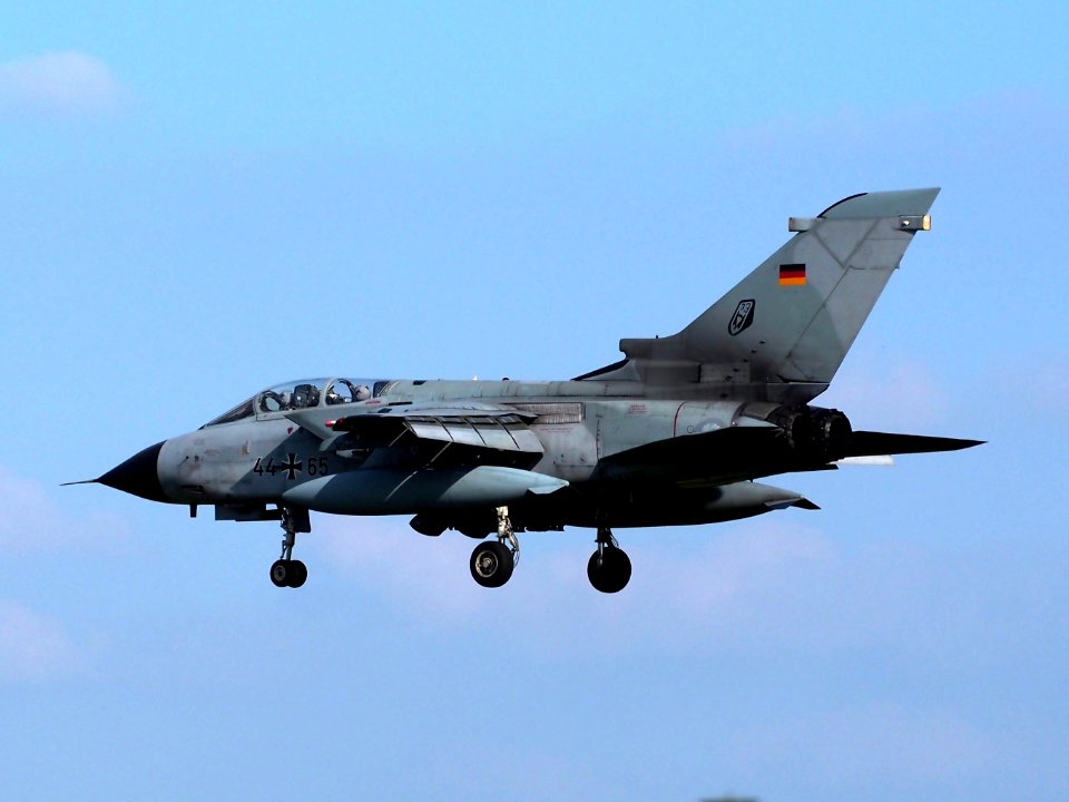 44+65 Panavia Tornado landing at Büchel Air Base, Germany, photo 5