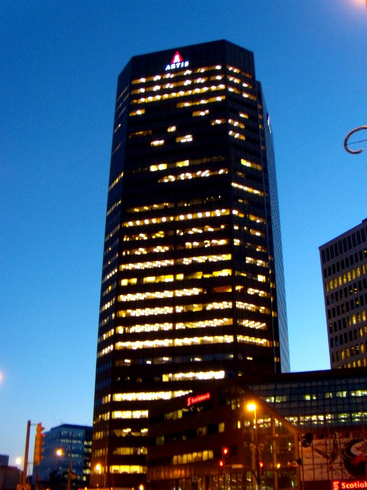 360 Main building in Winnipeg, Manitoba (2)