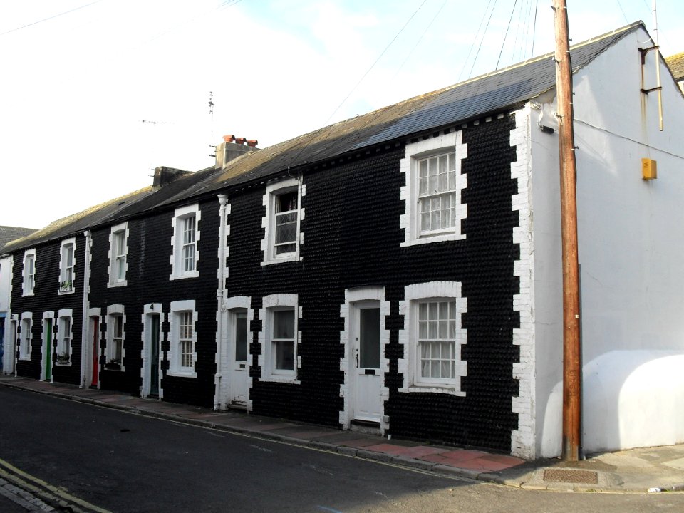 4–9 Queens Place, Brighton (NHLE Code 1380793) (September 2010) (1)