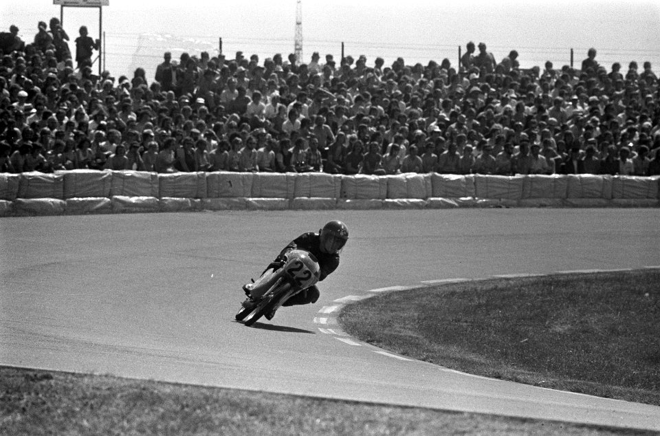 50cc klasse Theo Timmer (22) werd 2e op de in Nederland gebouwde Jamathi, Bestanddeelnr 926-5041