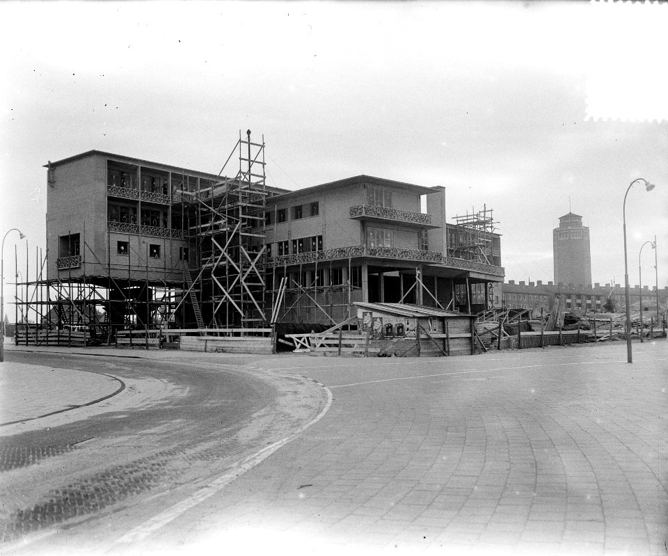 Aanbouw nieuw hotel Zandvoort 'Hotel Bouwes' aan de 'Boulevard Paulus Loot', Bestanddeelnr 905-5083