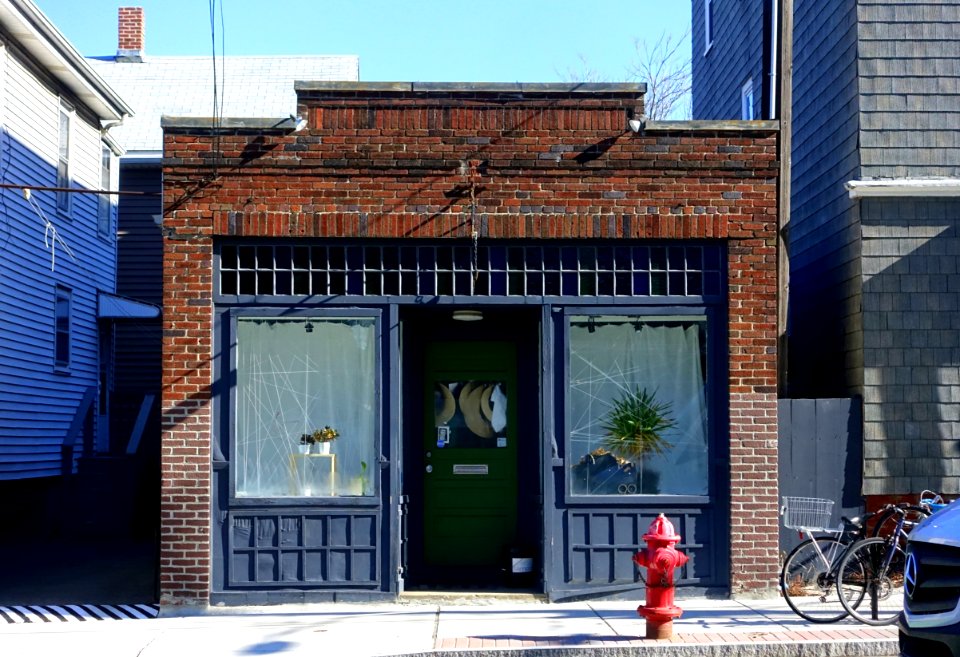 99 Beacon Street - Somerville, MA - DSC08933