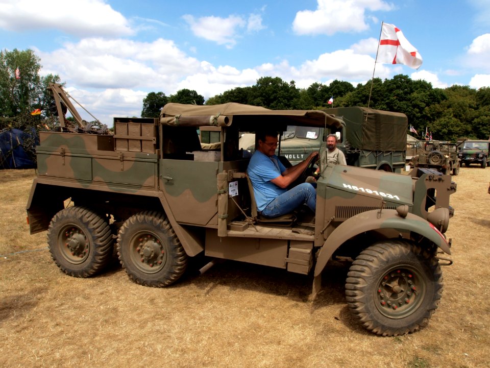 30cwt Morris‑Commercial CDSW 6x4 wrecker, H5191631 pic4