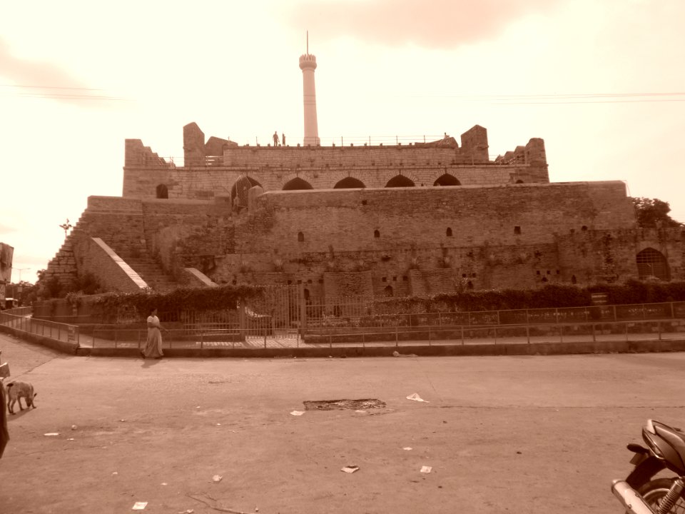22 - Front View of Kondareddy Buruju in Sepia