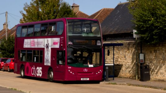 20200917 Oxford 305 (cropped)