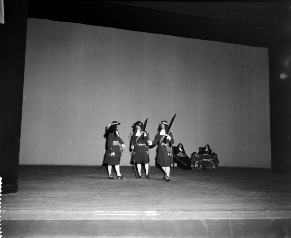 295-jarig bestaan van het Korps Mariniers in de Rotterdamse schouwburg, Bestanddeelnr 911-8336