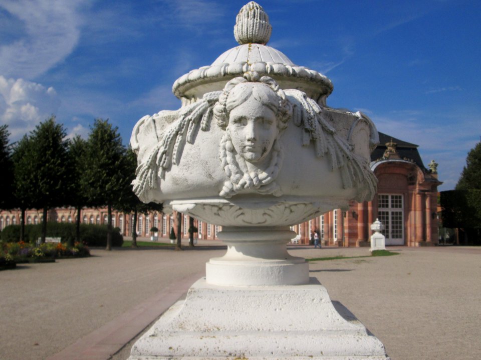 20180918Weltzeitvase Schwetzingen2