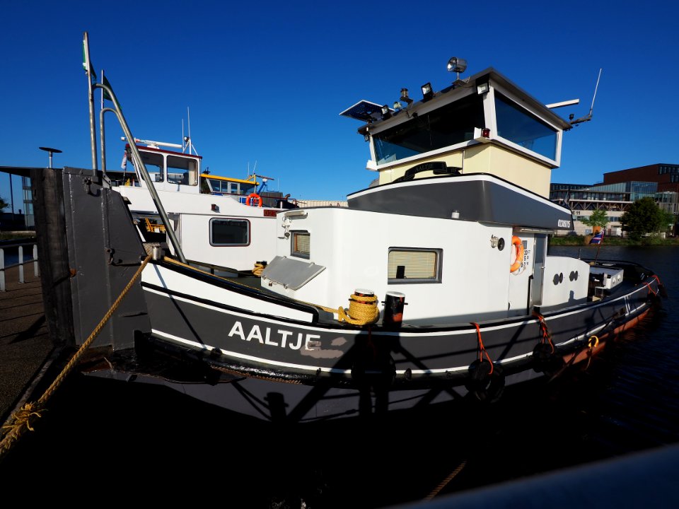 Aaltje (tugboat, 1956), Nieuwe Houthaven pic1