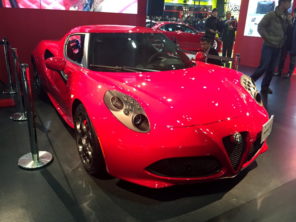 Alfa Romeo 4C - Tokyo Auto Salon 2015