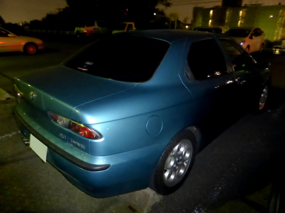 Alfa Romeo 156 T.SPARK at night rear