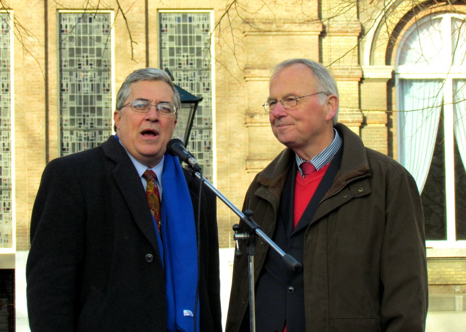 Allan Parker, Bert Dorenbos