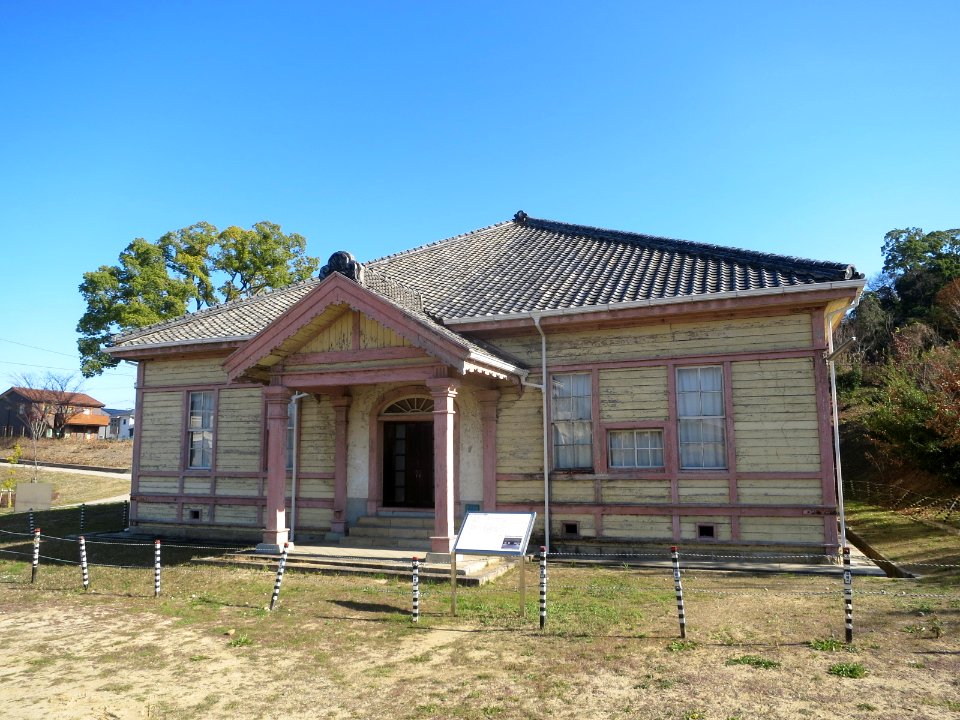 Aichi-the-Second-Jinjo-Chugakko-1