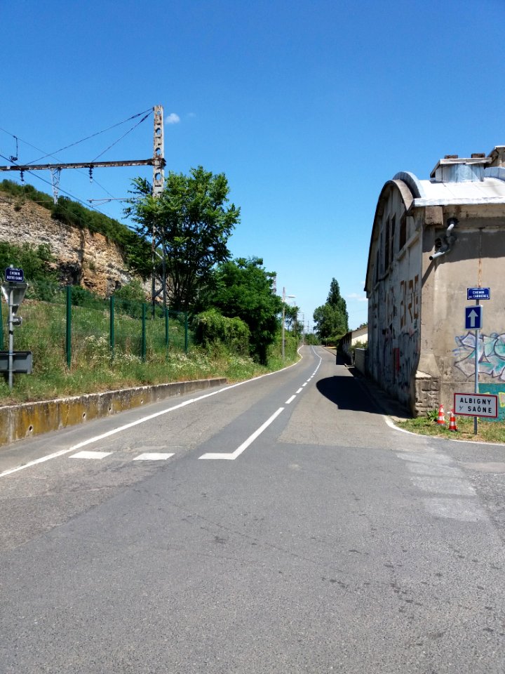Albigny-sur-Saône - Chemin Notre Dame, depuis le chemin des Carrières