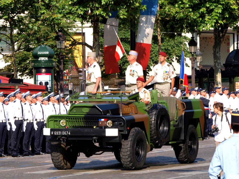 ACMAT VLRA, (Véhicule Léger de Reconnaissance et d'Appui), photo-7