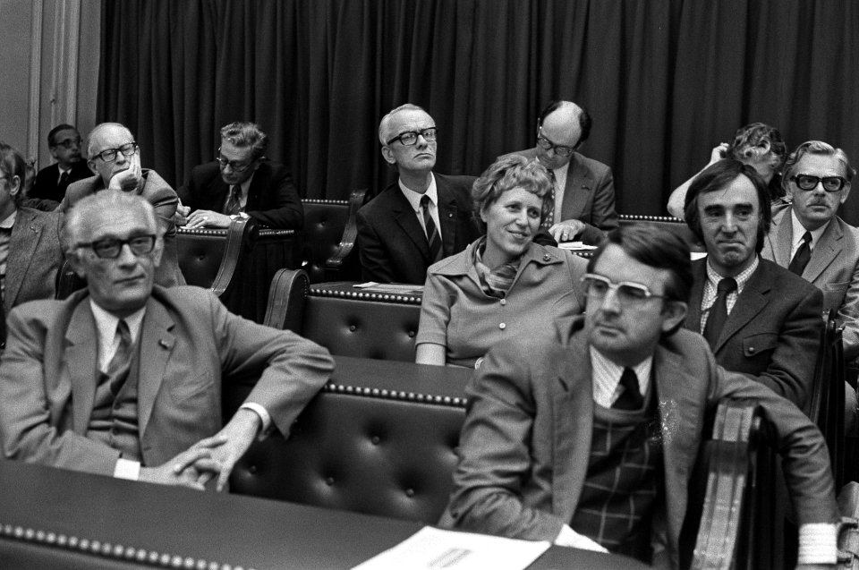 Algemene beschouwingen Tweede Kamer 13A Roolvink, 14A J N Scholten, Bestanddeelnr 928-1942