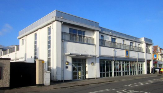 Aldi Superstore, Carlton Terrace, Portslade (December 2016)