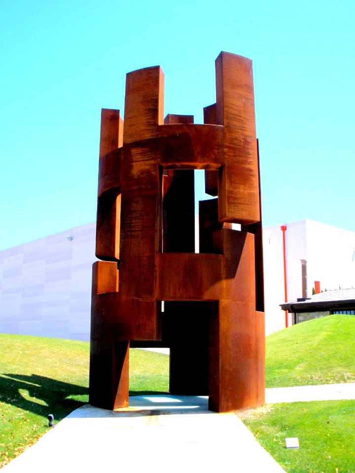 Agoncillo - Würth Rioja, Museo 51 - Vacio del cilindro (2007) - Ramon Cerezo