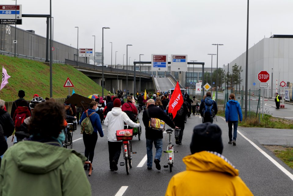 Abgehoben demonstration against BER opening 2020-10-31 94